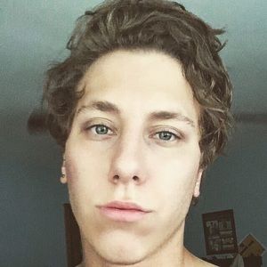 Meet your Posher, Jake